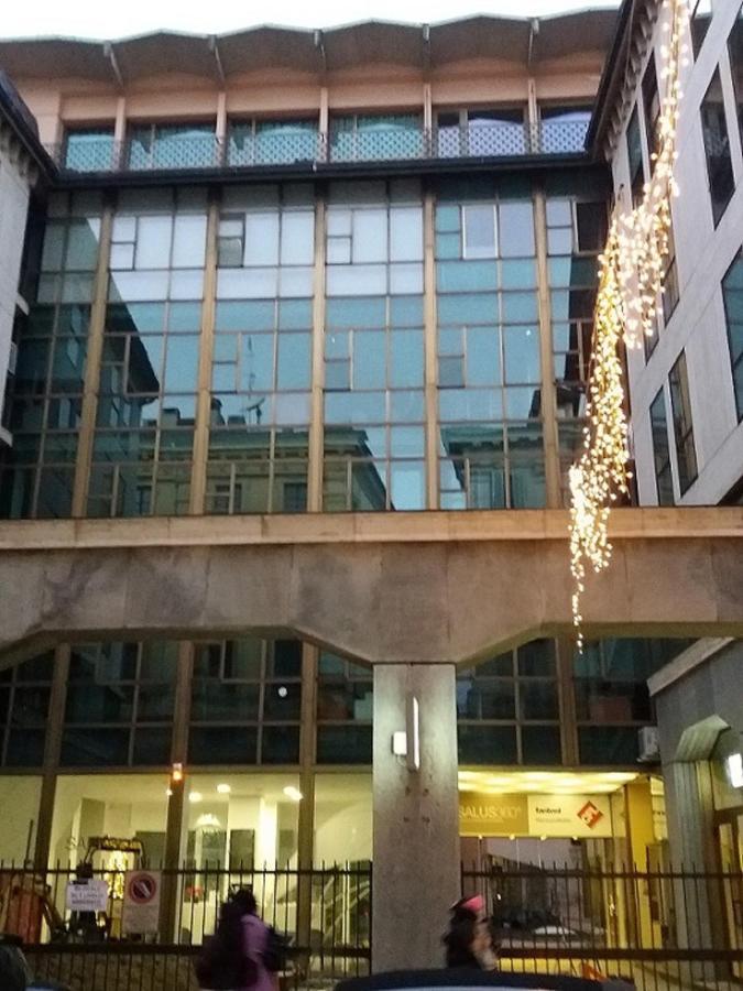 Appartamento Trilocale Moderno In Centro Citta Torino